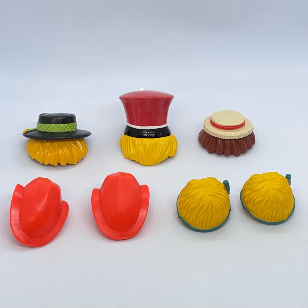 VTG 1988 Lot/8 McDonalds Chicken McNugget (Nugget) Buddies w/(7) Hats (6) Belts - Picture 7 of 10